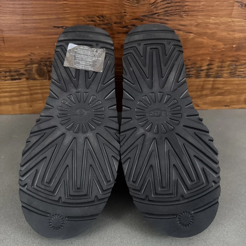 UGG neumel chelsea